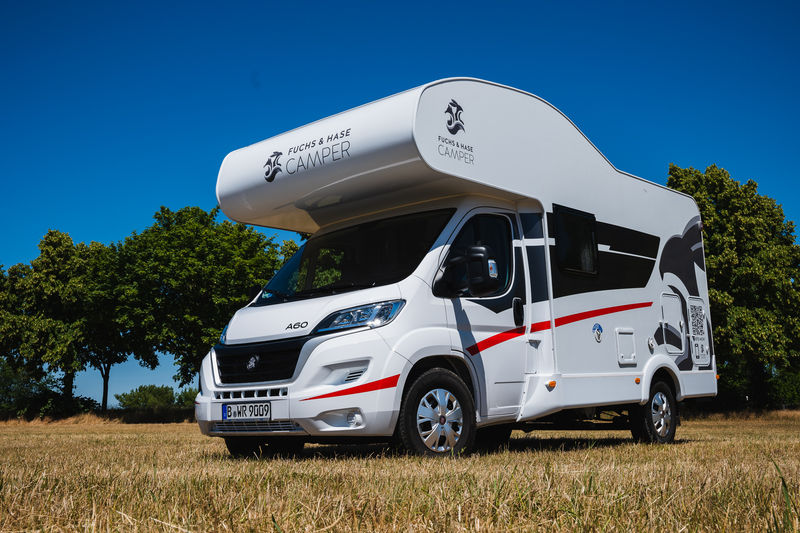 Sunlight A60 Autark mit Solar, Inverter, WiFi, Bike Rack